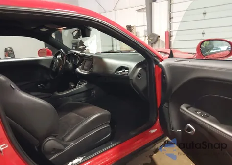 2021 Dodge Challenger R/T Scat Pack Widebody z USA, uszkodzony, nr VIN 2C3CDZFJ8MH670231